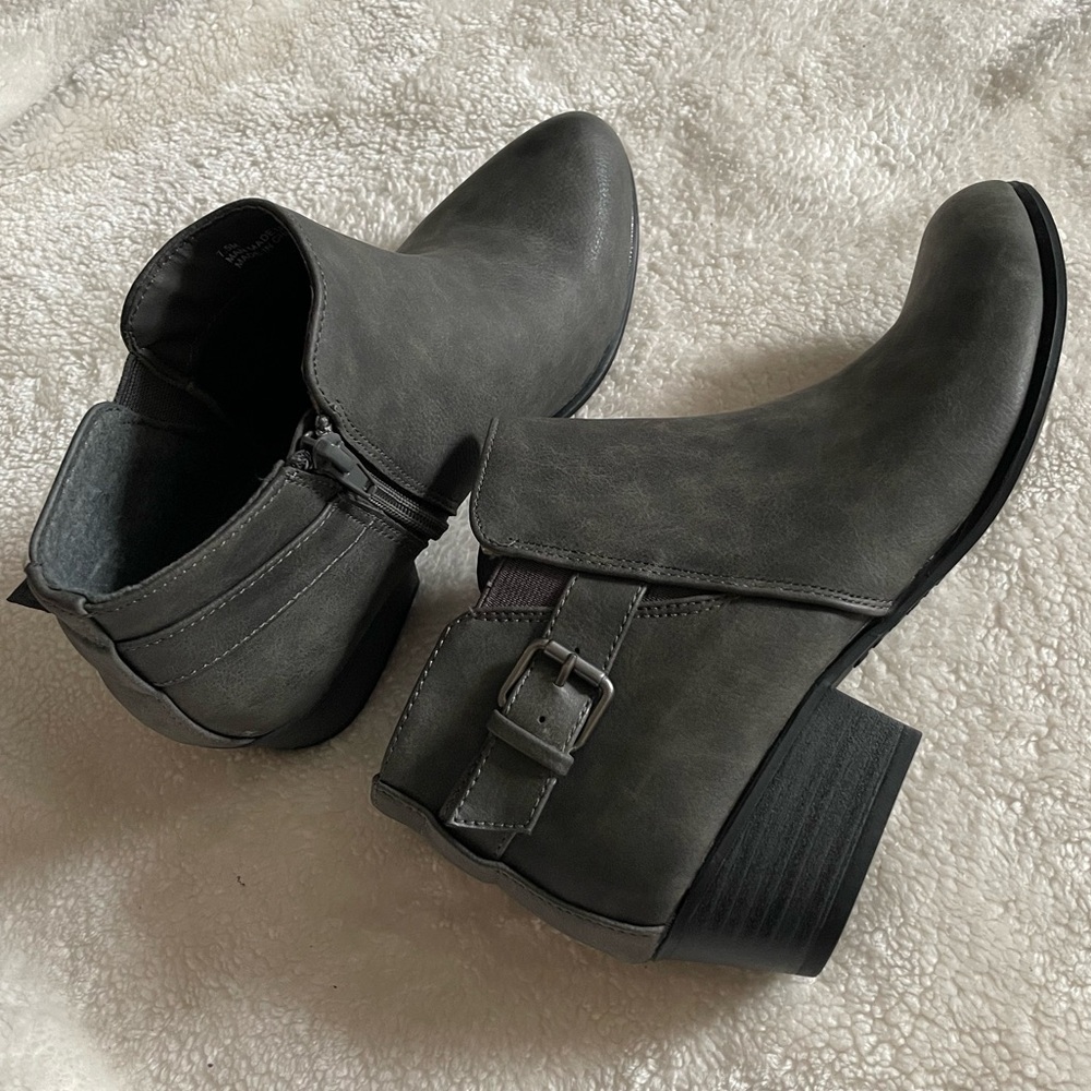 Booties - Picture 2 of 4